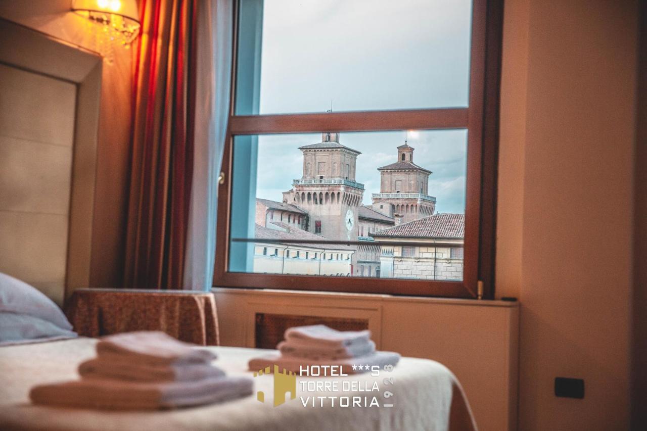 Hotel Torre Della Vittoria 1928 แฟร์รารา ภายนอก รูปภาพ